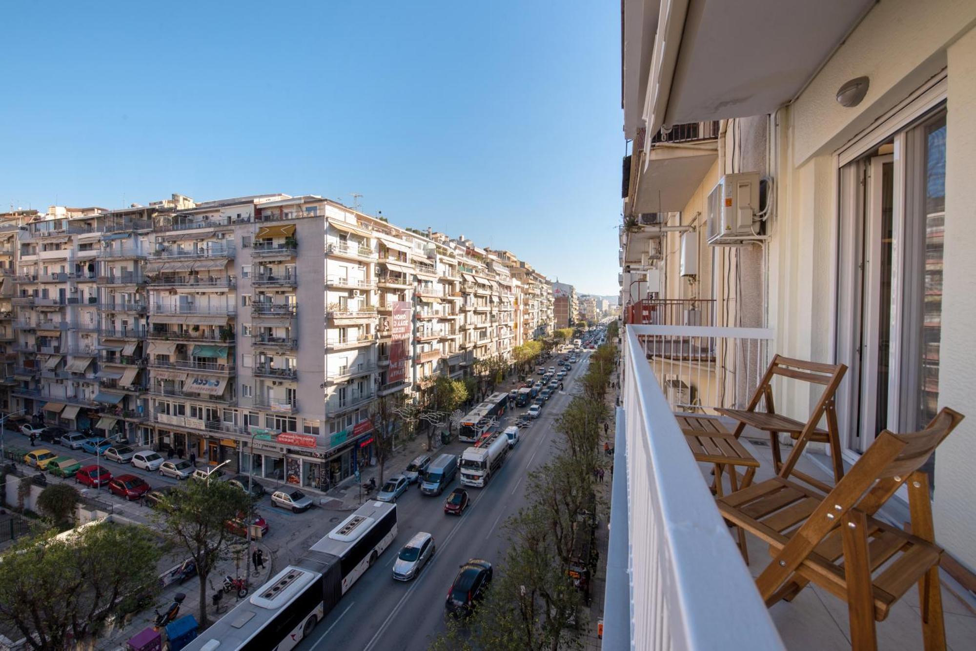 Tinker Bell By Halu! : Colorful Family Appartement Thessaloniki
