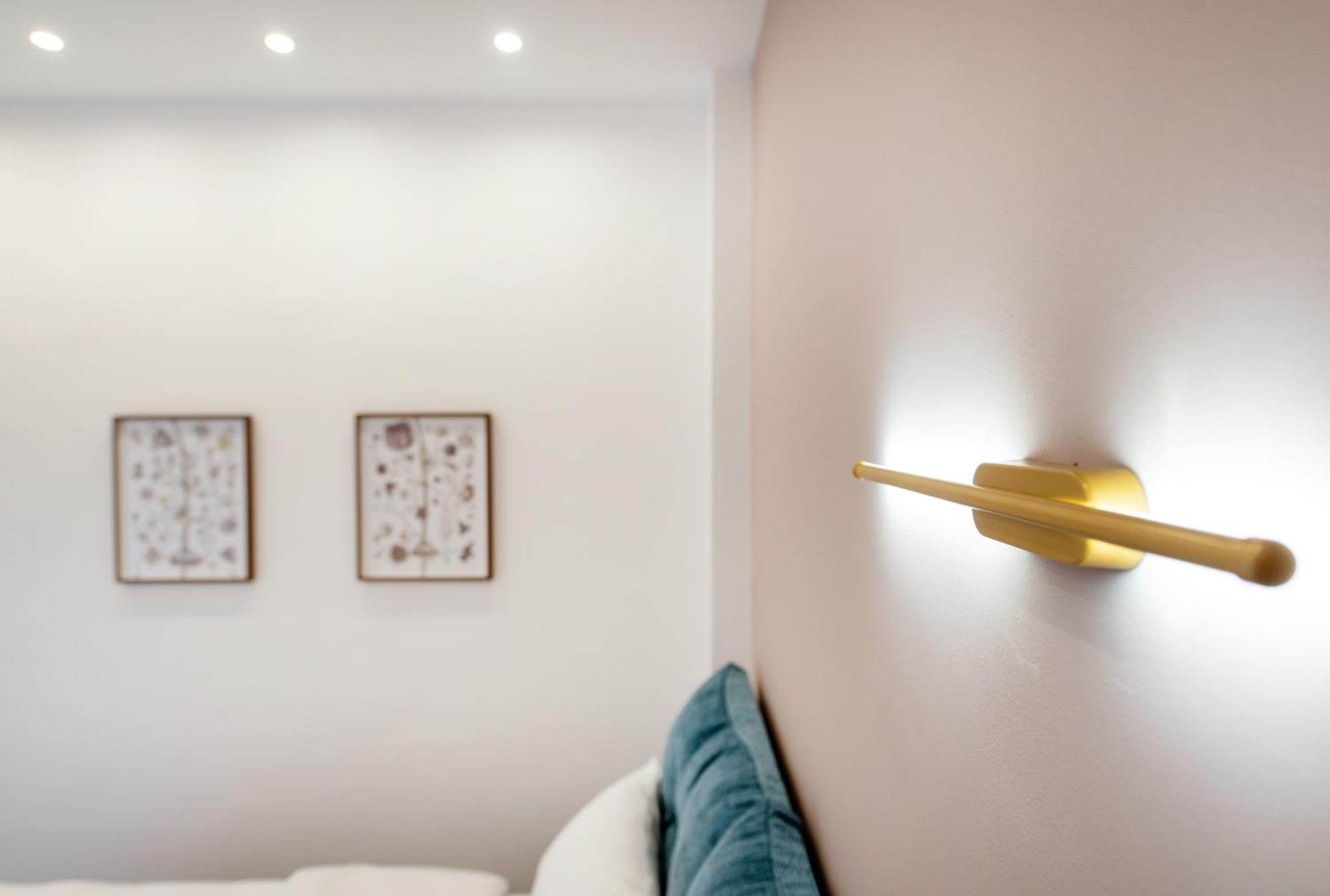 Tinker Bell By Halu! : Colorful Family Appartement *